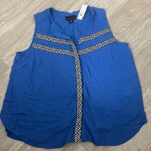 New Attention Blue Geometric Sleeveless Blouse Size XL Polyester V-Neck Tank